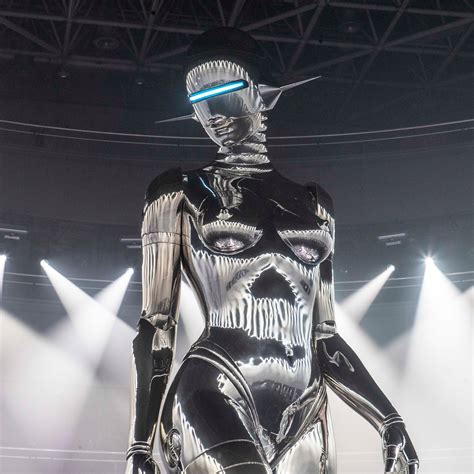 dior robot